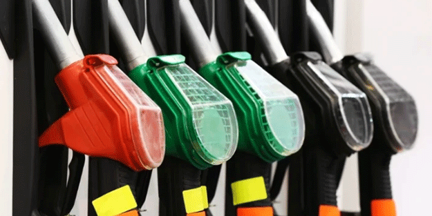 Araç sahiplerinin morali fena bozulacak! Akaryakıt fiyatlarına dev zam geldi