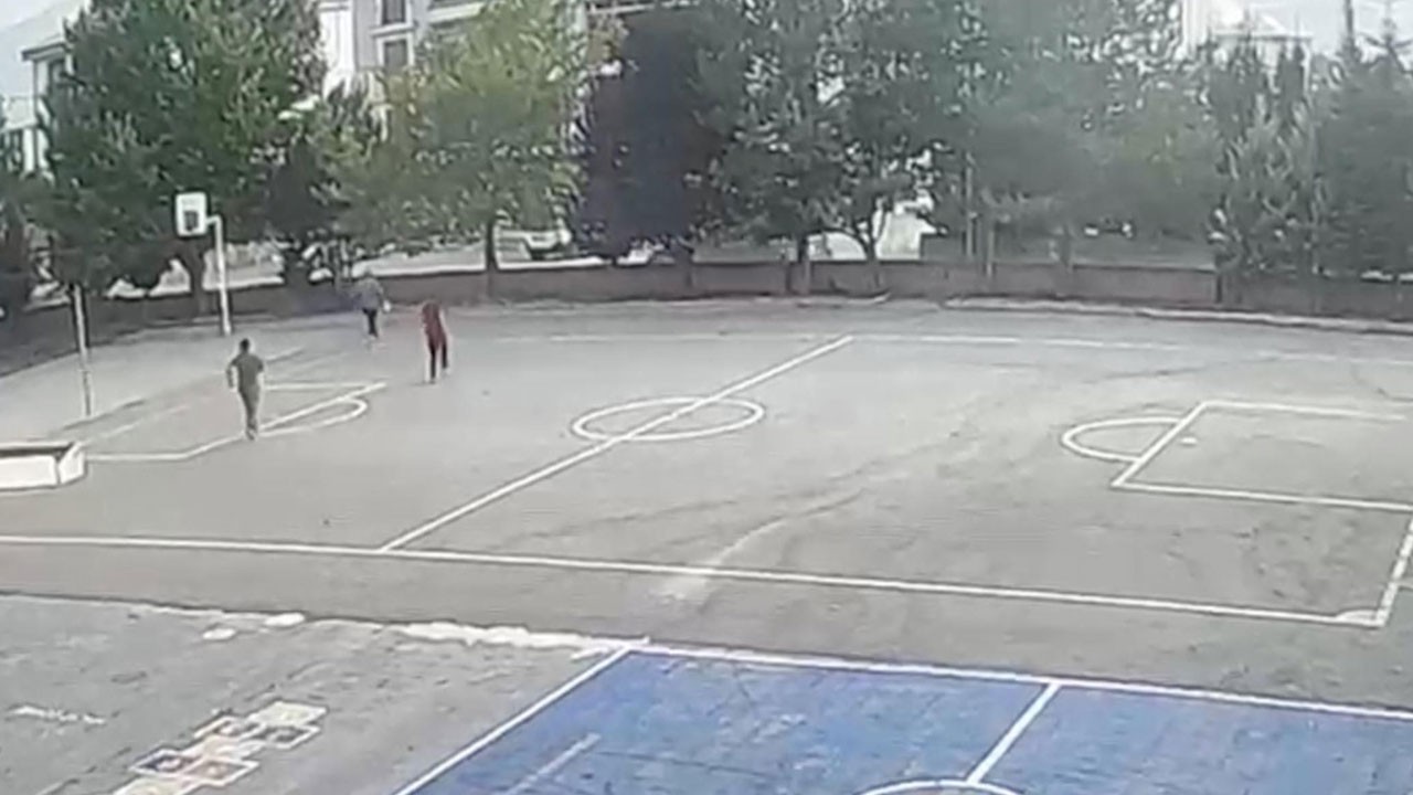 Aracı durdurdu! Okul müdürü faciayı böyle engelledi