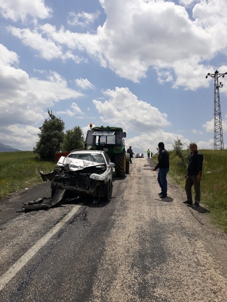 Aracın hurdaya döndüğü kazada bir kişi yaralandı 