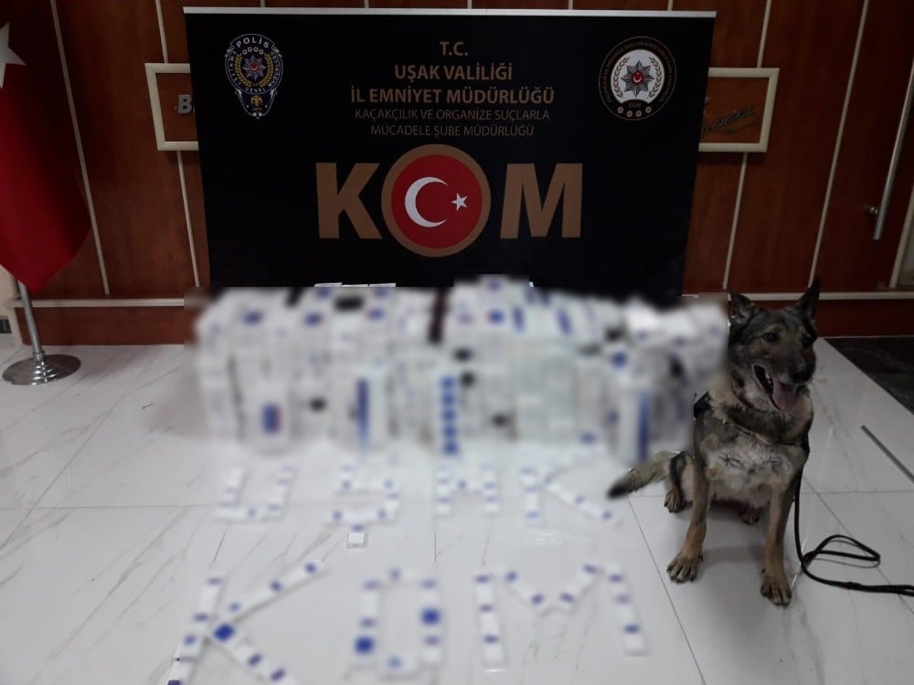 Aracın tabanındaki sigara zulasını ’Ultra’ patlattı 