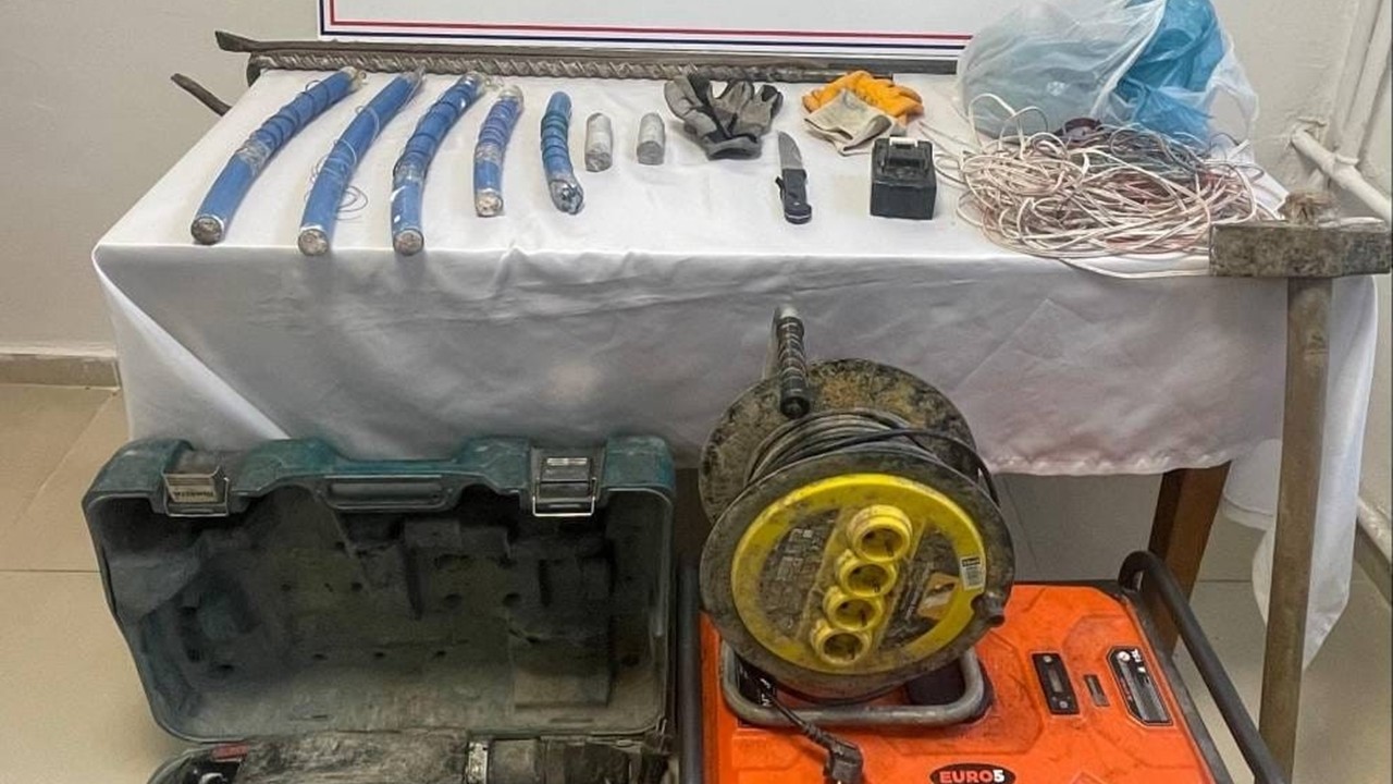 Araç’ta kaçak kazı baskını: 2 kişi tutuklandı