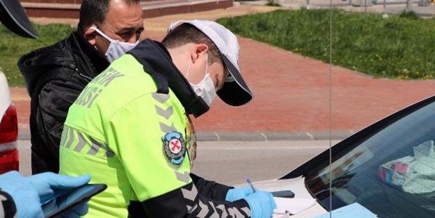 Araçta yakalandılar, 19 bin lira ceza yediler