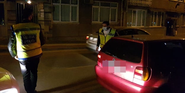 Araçtan çıkan kumandaya basınca şaşkına döndü