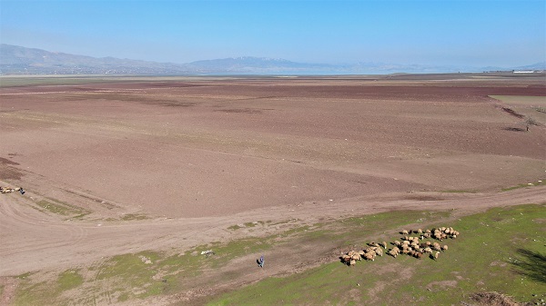 Aradaki farka inanamayacaksınız | O baraj bir yıl arayla görüntülendi!