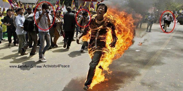 Budist teröristler iyice kudurdu!