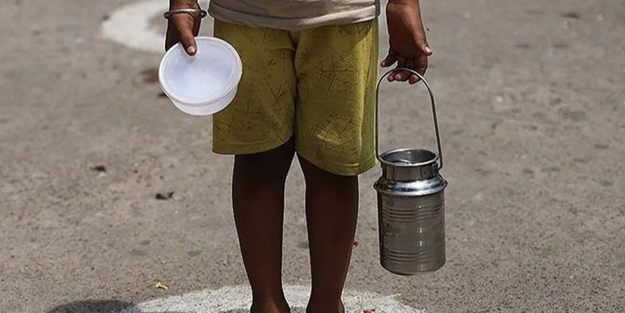 Arakanlı Müslümanlara Dünya Gıda Programı'ndan yardım kesintisi: Çok kritik, talep etmeye başladılar!