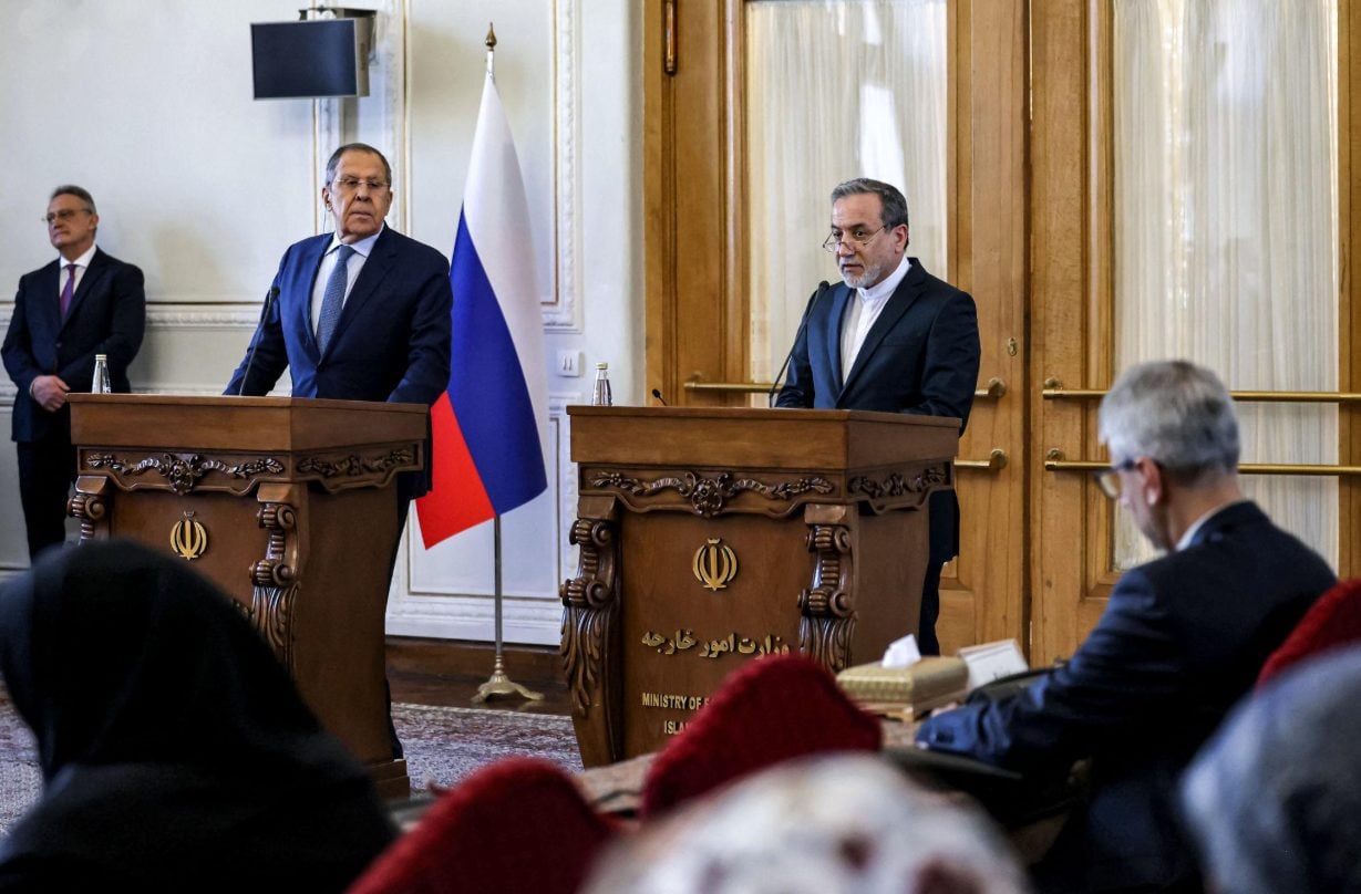 Arakçi ile Lavrov’dan ortak basın toplantısı! ABD ve İsrail’e dikkat çeken rest