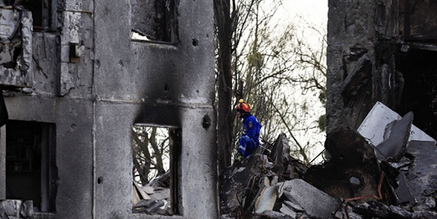 Aralarında çocuklar da var! Enkaz altından 25 ceset daha çıkarıldı!