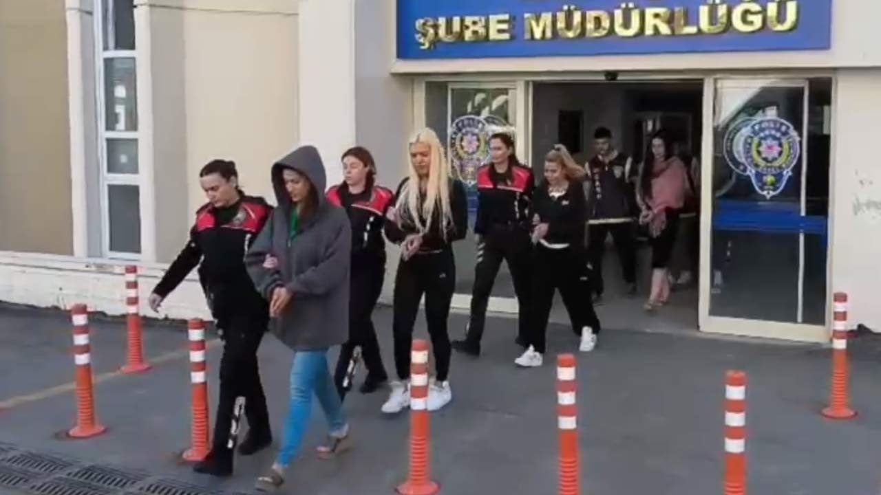 Aralarında Tuğba Ekinci de var! 5 kişi gözaltında