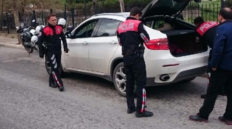 Aranan 17 kişi yakalandı