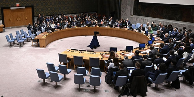 Arap Birliği'nden BMGK'ya 'Bağlayıcı karar alma' çağrısı