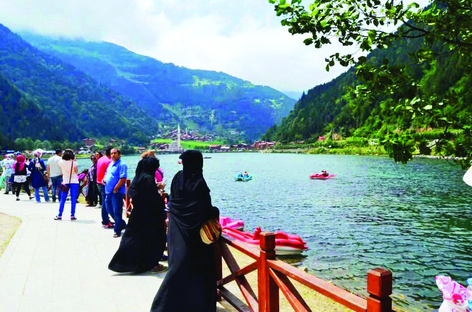 Arap turiste ırkçı saldırılar vatana ihanettir