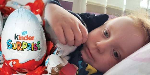 Arap ülkeleri yasaklamıştı: 3 yaşındaki kız Kinder kurbanı! Çikolatayı yedikten sonra hayatını kaybetti