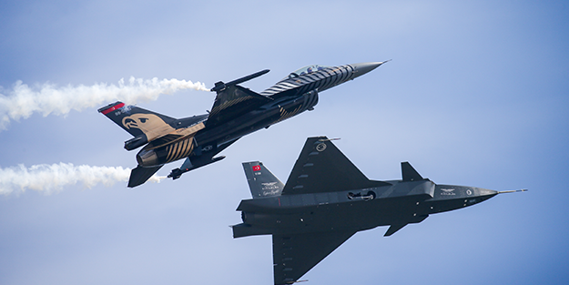 Arap ülkesi dünyaya duyurdu: Baykar, Aselsan ve Fergani ile anlaştık