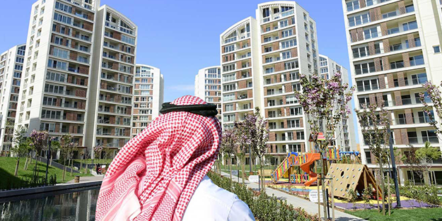 Araplara 2 katı fiyatına ev satacaklardı! Bakın başlarına ne geldi