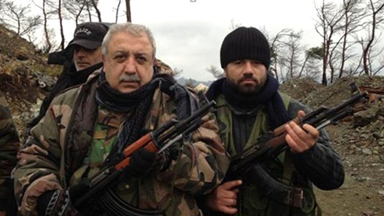 Araya kaynadı bu namussuz da! Esad'ın köpeği mezhepçi katil Mihraç Ural yakalandı mı?