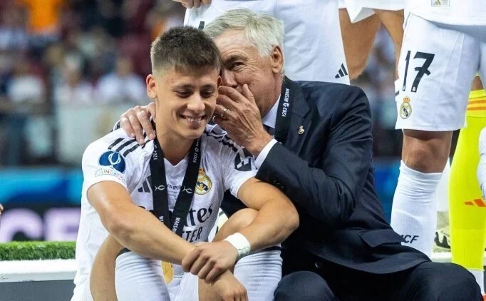 Arda Güler’e müthiş haber! Ancelotti kararını canlı yayında duyurdu