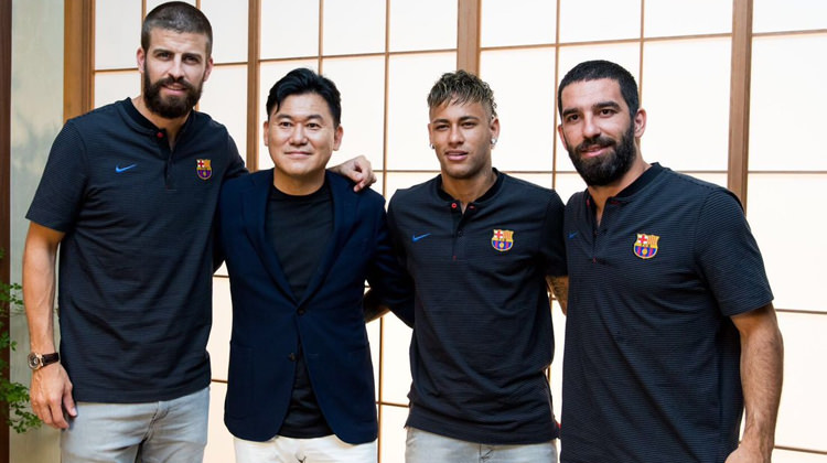 Arda, Neymar ve Pique Tokyo'da!