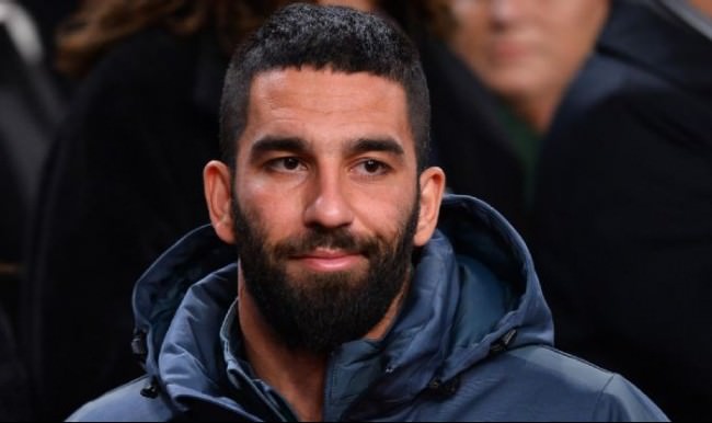 Arda Turan'dan bütün dünya liderlerine çağrı