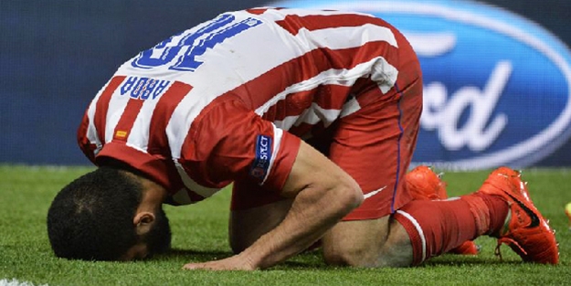 Arda Turan: Maça Yasin Suresi'yle ısınıyorum