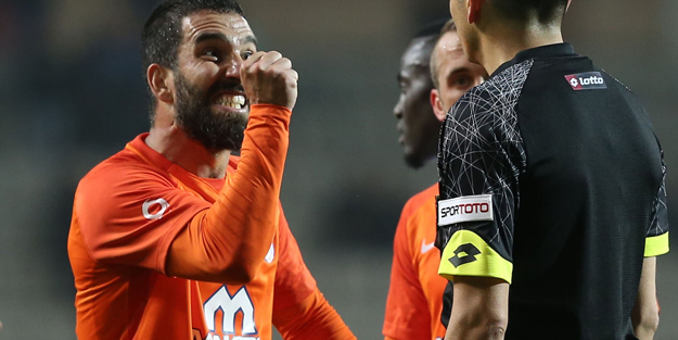 Arda Turan yine mahkemelik oluyor