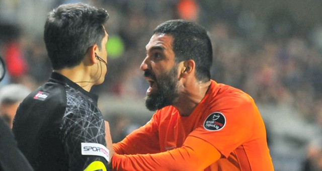 Arda Turan'dan hakeme şok sözler!
