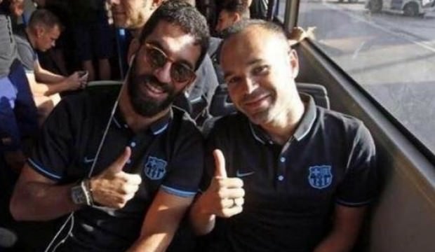 Arda Turan'dan Iniesta mesajı