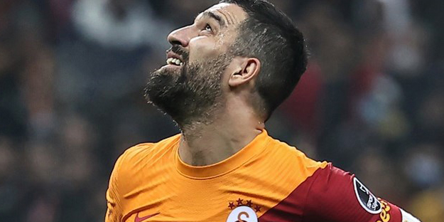 Arda Turan'dan sürpriz açıklama!