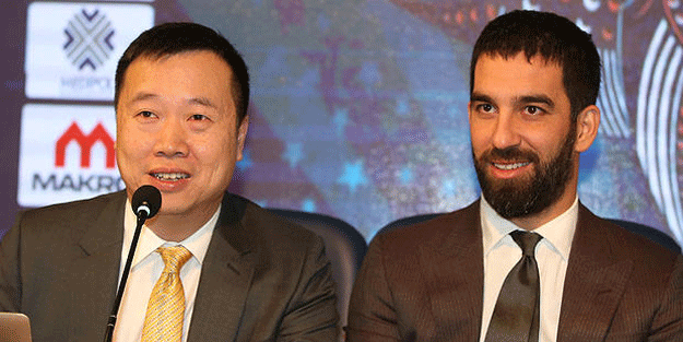 Arda Turan'ın imza törenindeki Çinli ismin kim olduğu ortaya çıktı