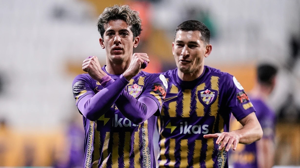 Arda Turan’ın öğrencileri gol oldu yağdı