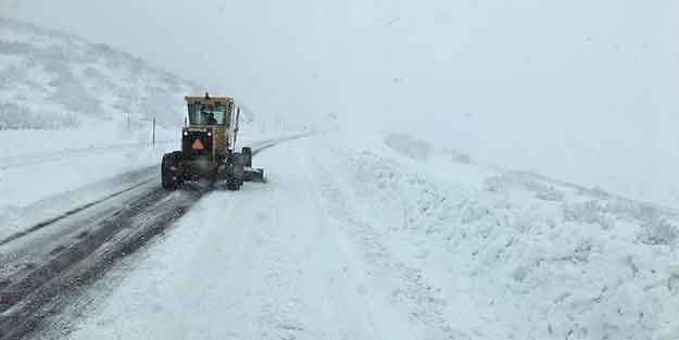 Ardahan-Şavşat kara yolu açıldı!
