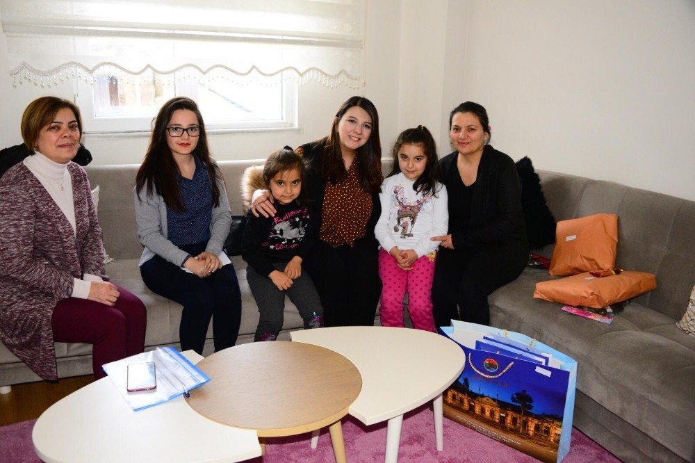 Ardahan’da “1 Çocuk 1 Dünya Projesi” kapsamında aile ziyaretleri devam ediyor 