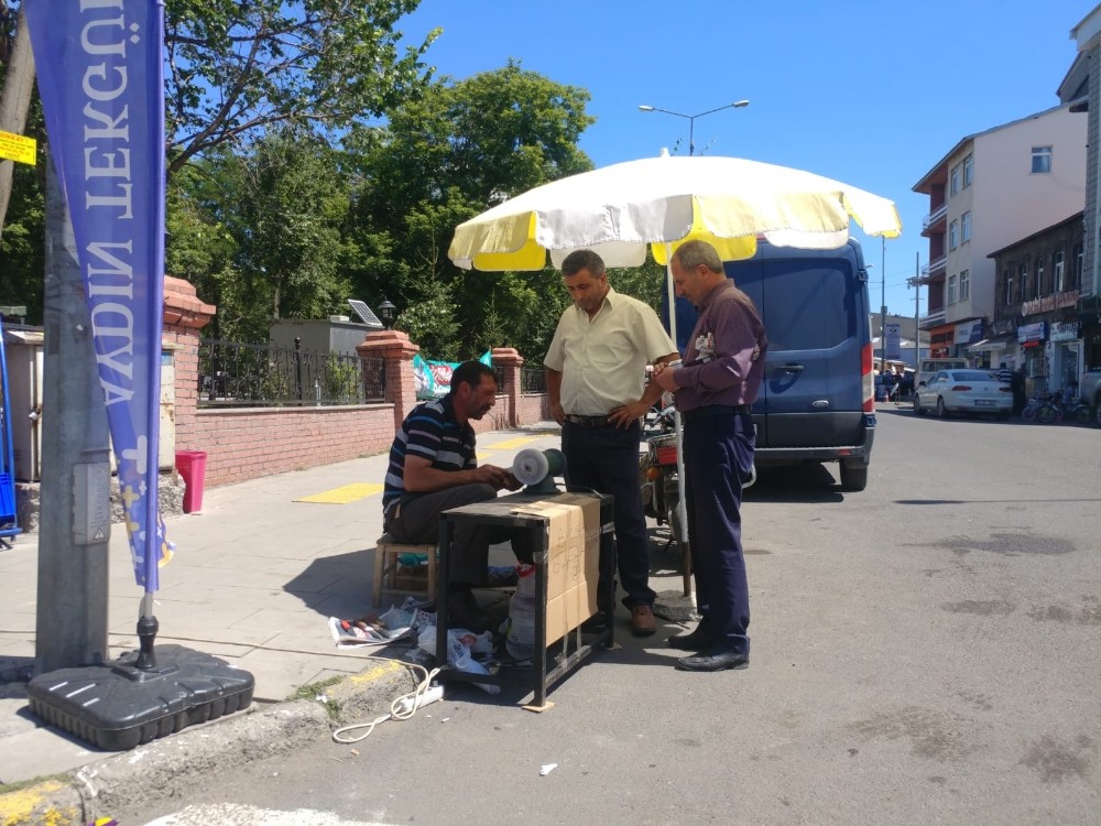 Ardahan’da bıçakçıların yoğun mesaisi 
