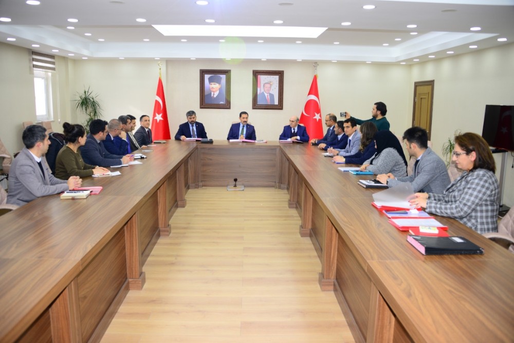 Ardahan’da Hayvan Hastalıkları ve Buzağı kayıplarıyla mücadelede önemli adım 