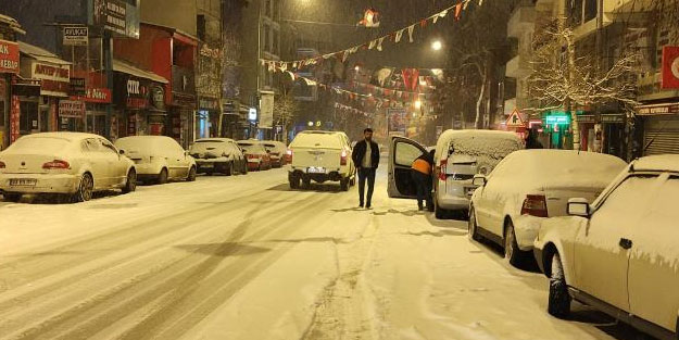 Ardahan'da kar yağışı