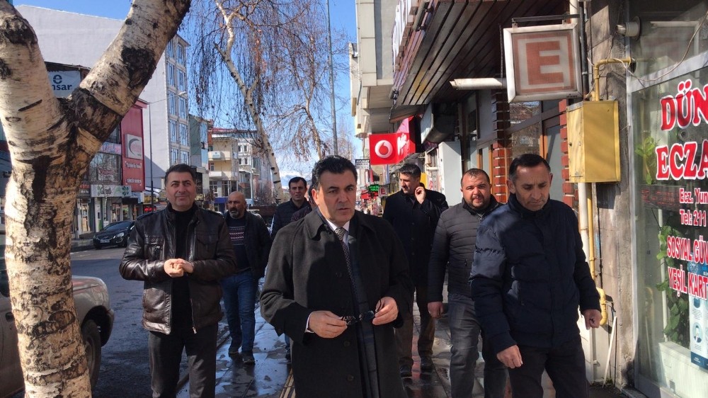 Ardahan’ın cadde ve sokakları yıkanıyor 