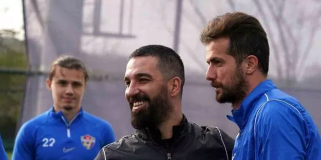 Arda'nın teknik adamlığı futbolculuğuna hiç benzemiyor! Türkiye'de futbolda bunu da O üretti...