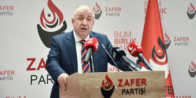 Arefe günü de dinlemedi! Ümit Özdağ'ın provokasyonuna yalanlama