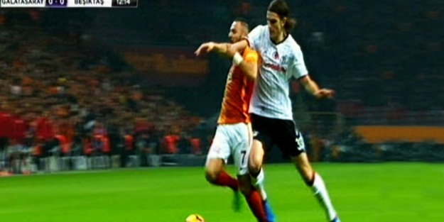 Arena'da ilginç olay!