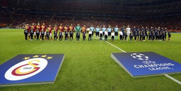 Arena'da taraftar ayaklandı