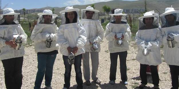 Arıcılara vergi şoku