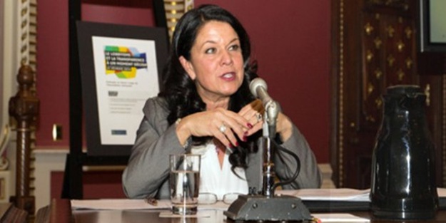  Arılar belediye başkanını öldürdü