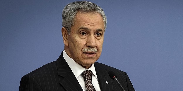 Arınç'tan Yeni Akit ve Yeni Şafak'a yapılan saldırıya kınama