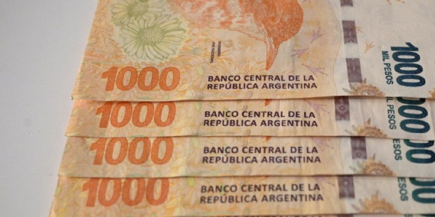 Arjantin’de yüksek enflasyon, zam yüzünden verdiği kararın sonucu yeni peso banknotlar devrede! Hiç oldu