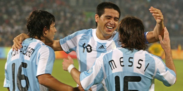 Yıldız oyuncu futbolu bıraktı