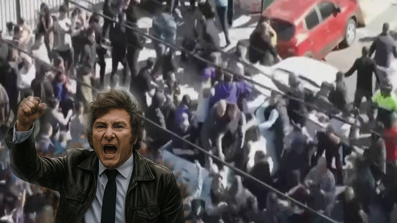 Arjantinliler Devlet Başkanı Milei'yi taşlayarak kovaladı