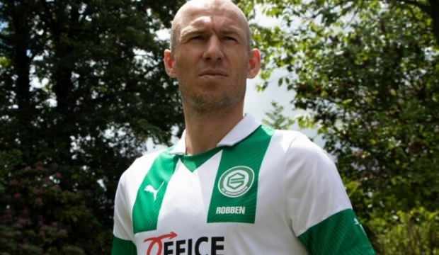 Arjen Robben futbola geri döndü! İşte yeni takımı...
