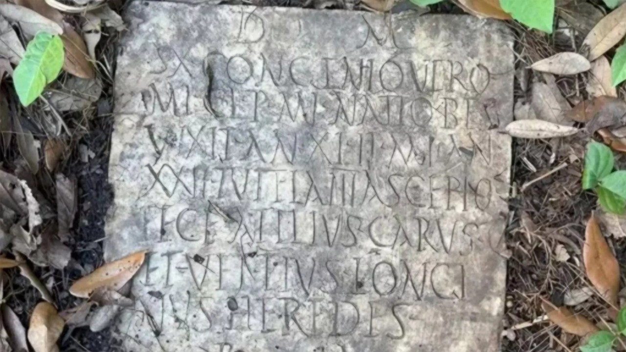 Arka Bahçede bulunan 2 bin yıllık Roma mezarı, FBI’ı harekete geçirdi