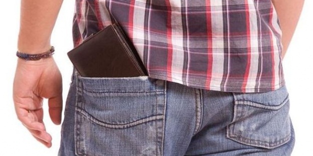 Arka cebinizde cüzdan taşımayın