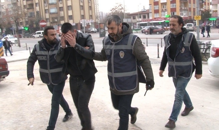 Arkadaşına para için santaj yaptığı iddia edilen şahıs serbest bırakıldı 